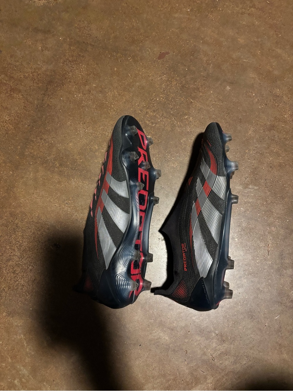 adidas Predator Laceless Men's Soccer Shoes in Black and Red - Picture 2 of 4